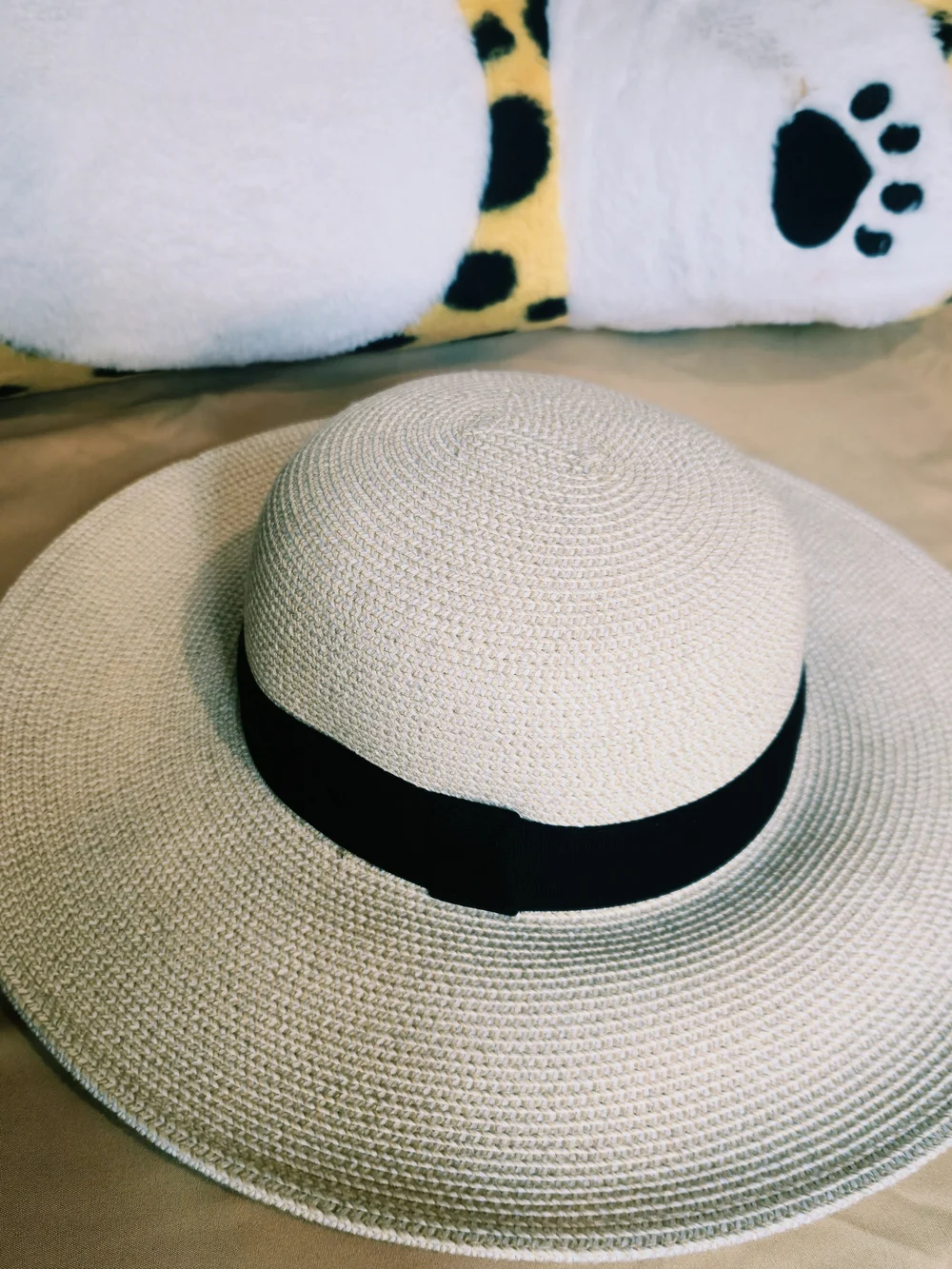 Solar Escape Cream Wide Brim Straw Sun Hat with Black Band